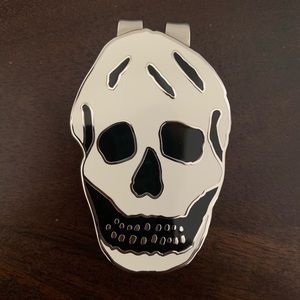 Alexander McQueen skull money clip